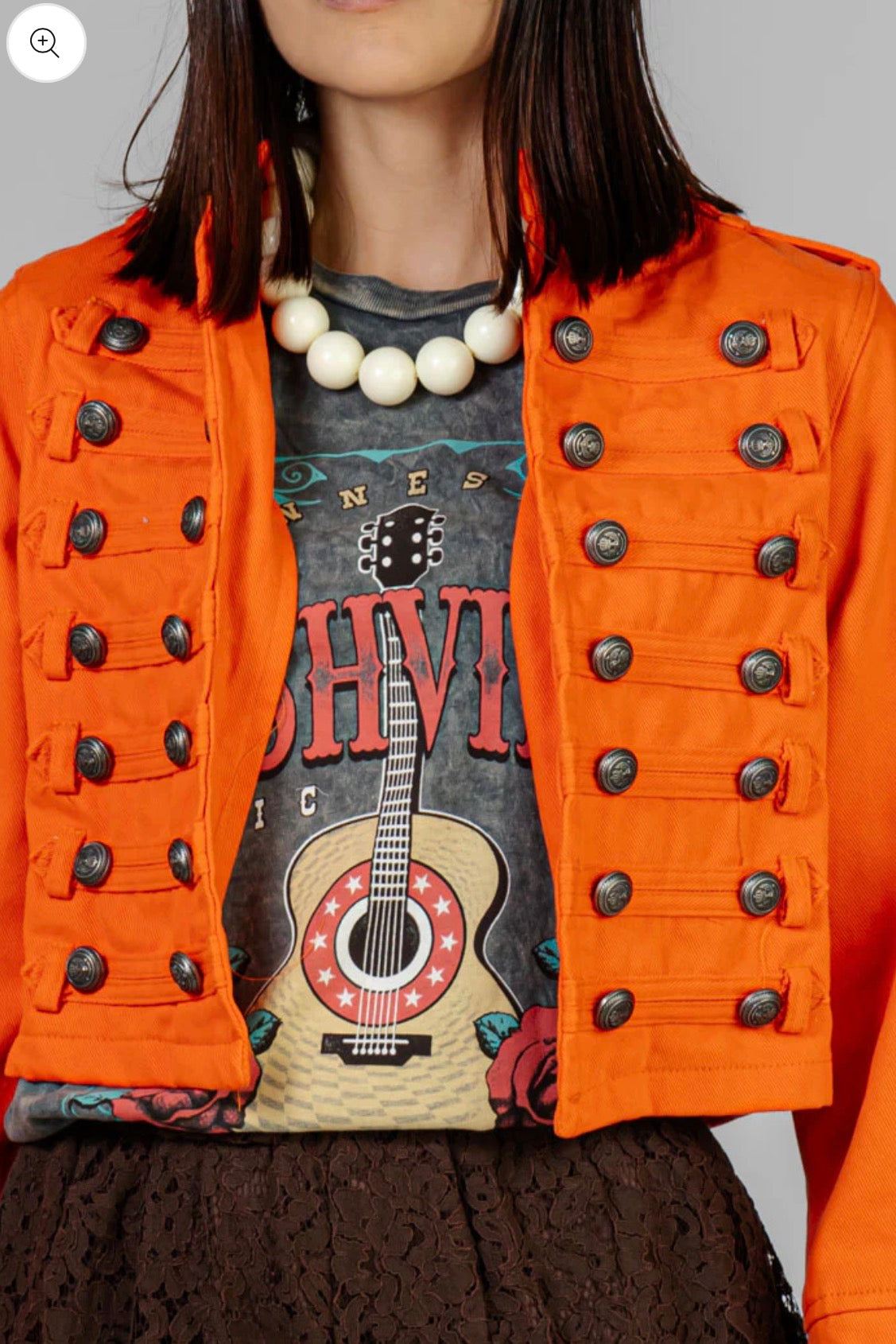 CHAQUETA ESTILO MILITAR