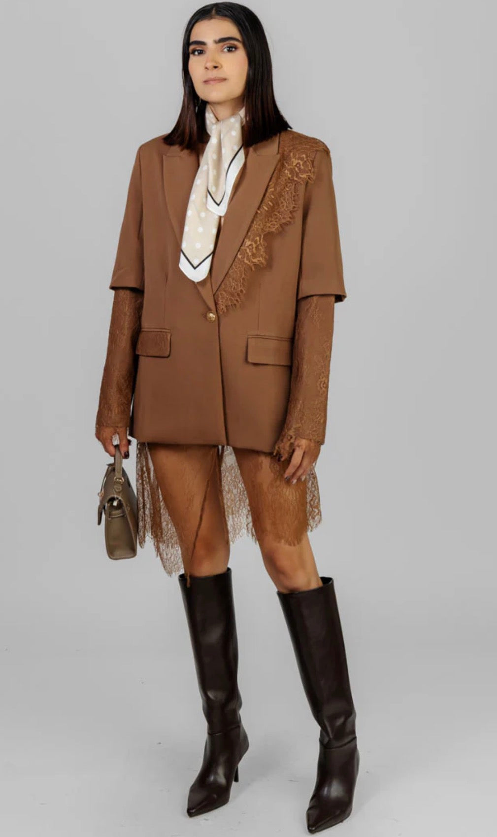 VESTIDO BLAZER CON ENCAJE