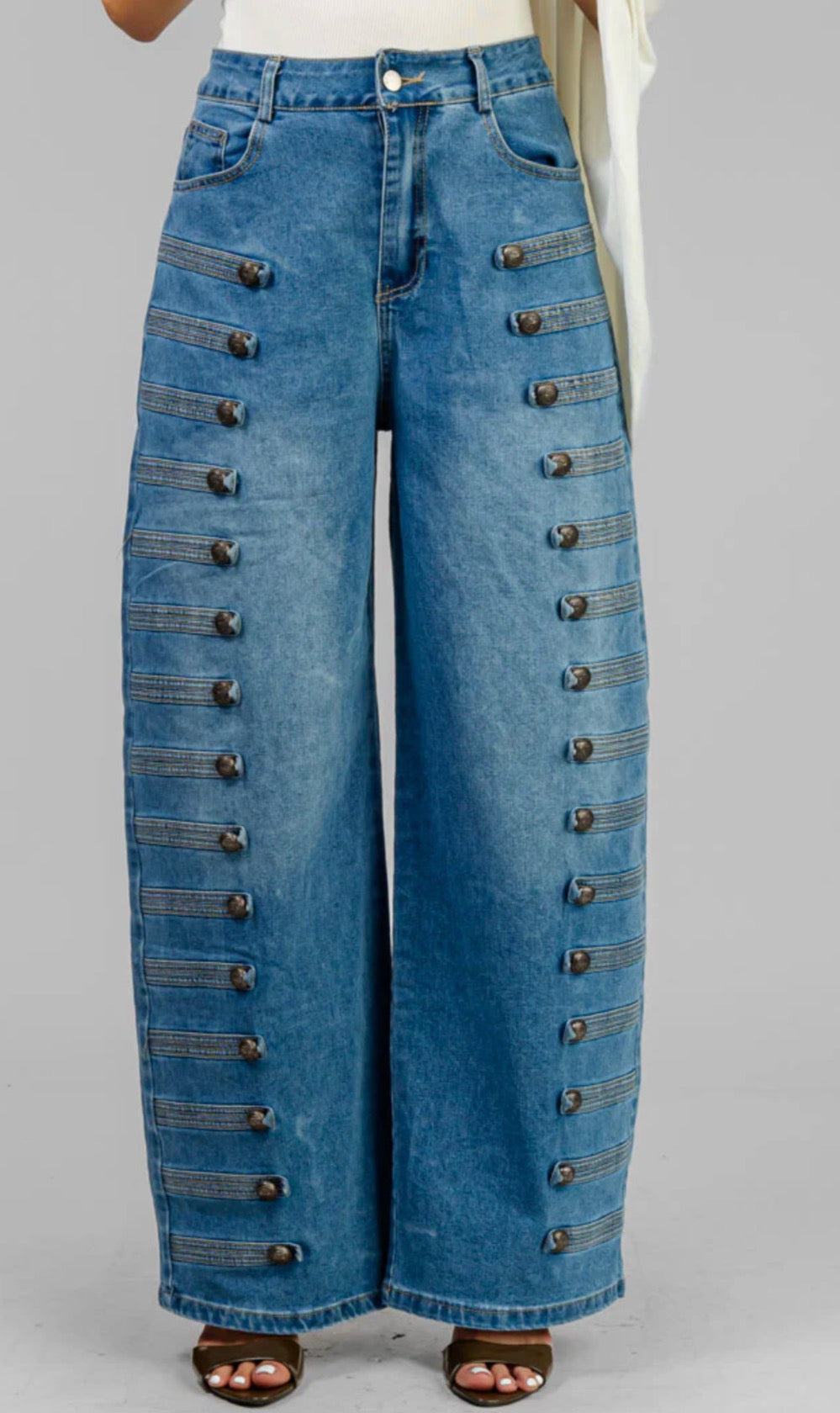 PANTALON ESTILO MILITAR